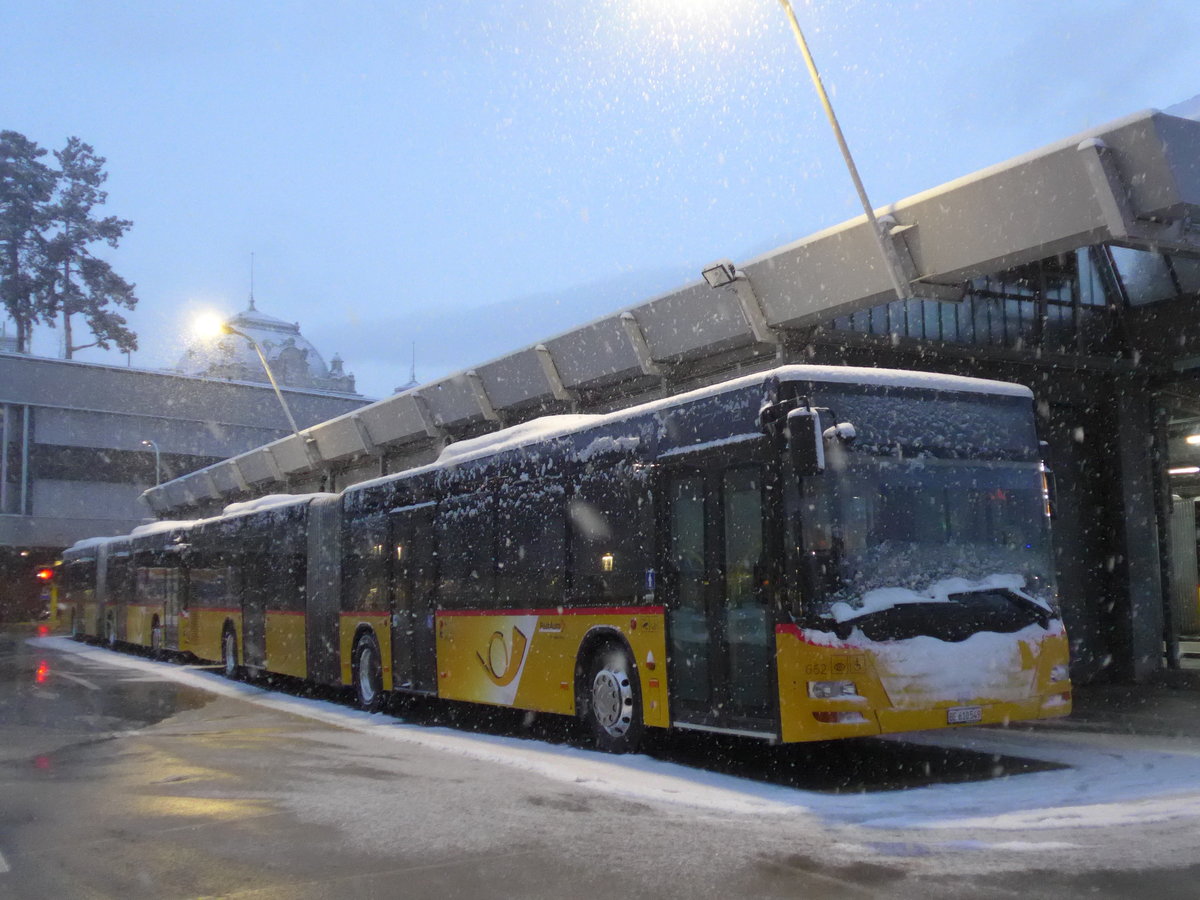 (186'793) - PostAuto Bern - Nr. 662/BE 610'549 - MAN am 9. Dezember 2017 in Bern, Postautostation