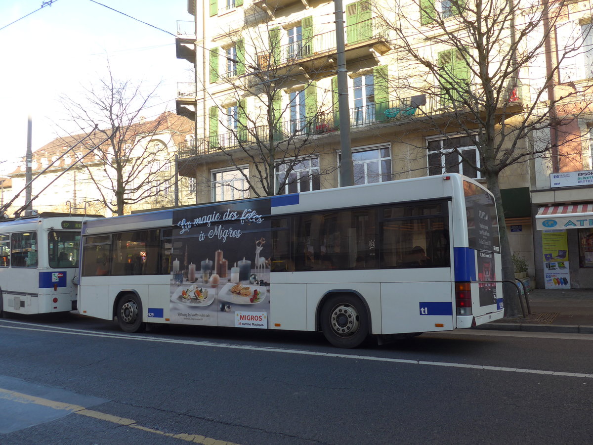 (187'128) - TL Lausanne - Nr. 929 - Lanz+Marti/Hess Personenanhnger am 23. Dezember 2017 in Lausanne, Chauderon