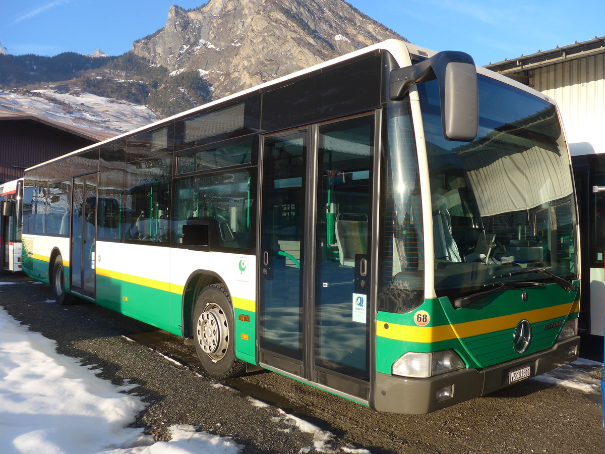 (187'246) - Buchard, Leytron - Nr. 68/VS 101'311 - Mercedes (ex MBC Morges Nr. 66) am 23. Dezember 2017 in Leytron, Garage