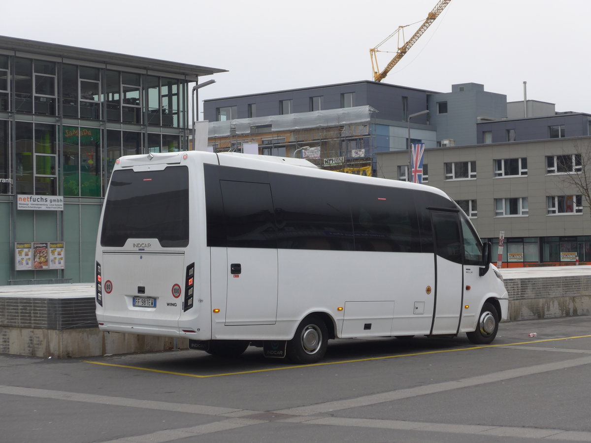 (187'336) - Aus Italien: ??? - FF-981 EW - Iveco/Indcar am 24. Dezember 2017 beim Bahnhof Interlaken Ost