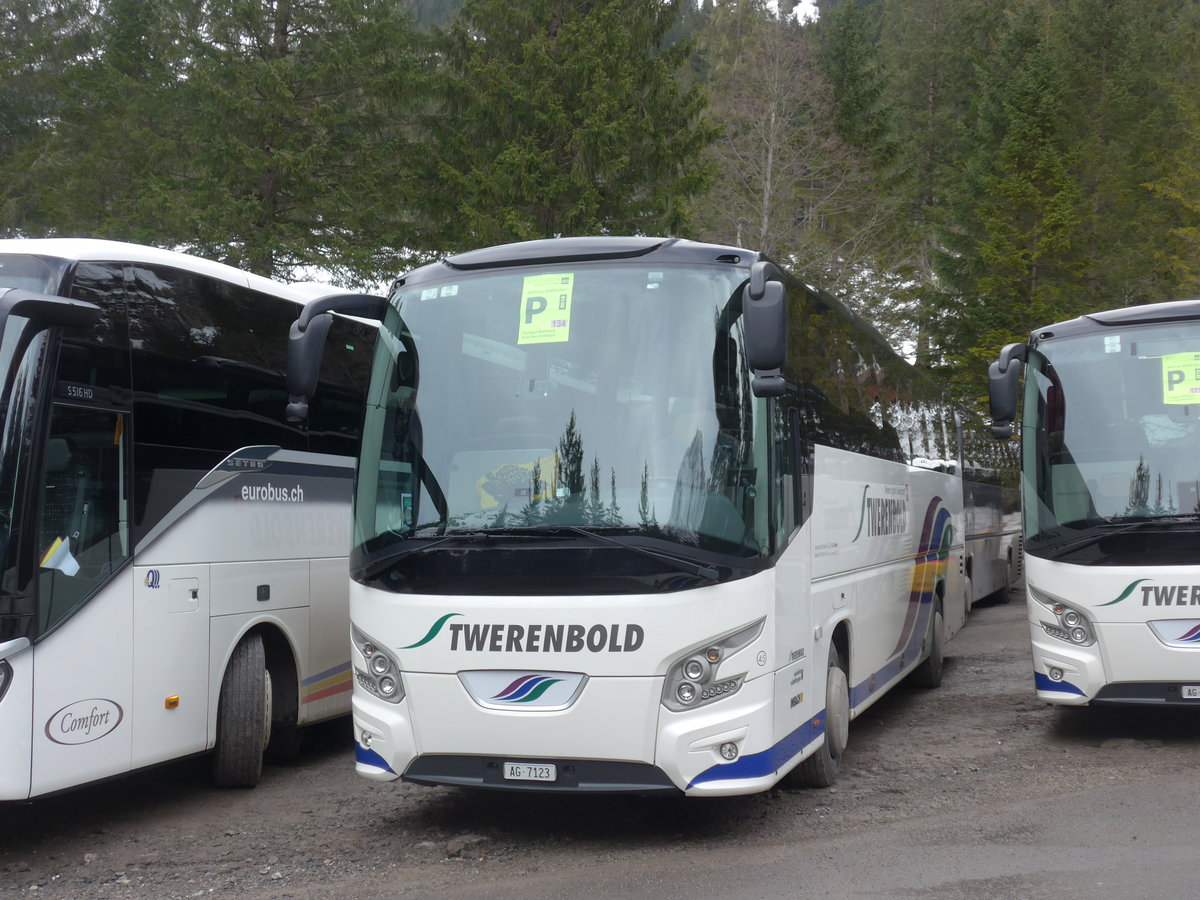 (187'823) - Twerenbold, Baden - Nr. 45/AG 7123 - VDL am 7. Januar 2018 in Adelboden, Unter dem Birg