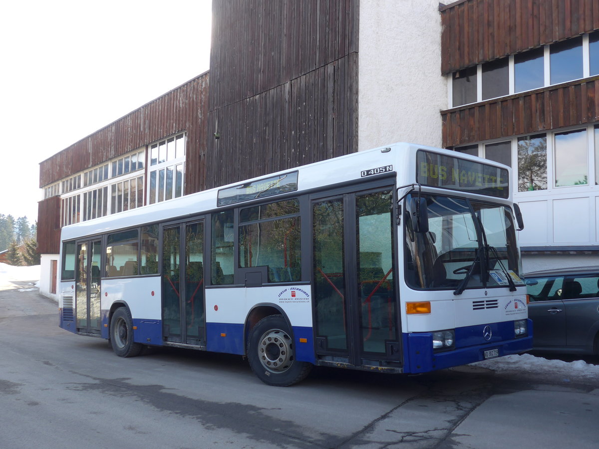 (187'941) - Leysin-Excursions, Leysin - VD 382'719 - Mercedes (ex AAGL Liestal Nr. 54) am 14. Januar 2018 in Leysin, Garage