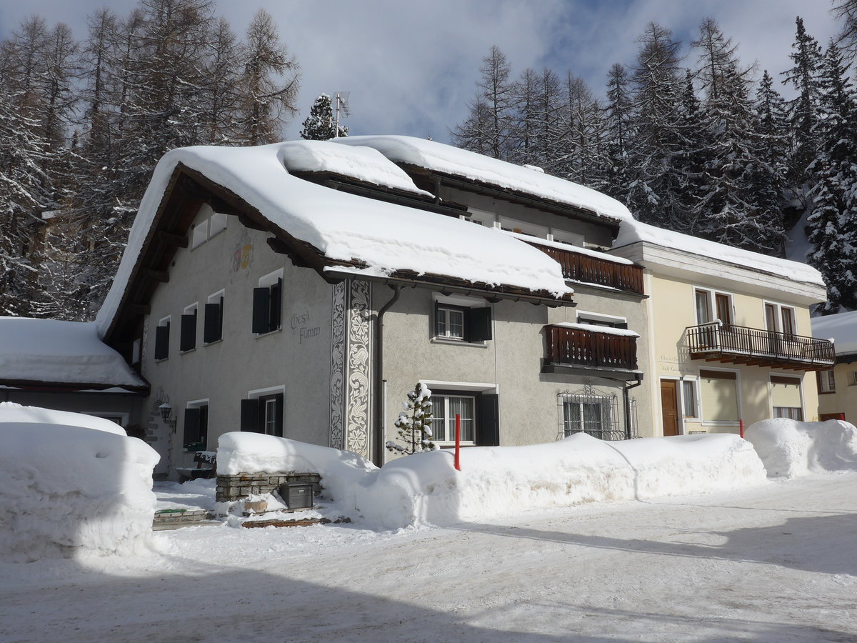 (188'155) - Chesa F�mm am 3. Februar 2018 im verschneiten Sils-Maria