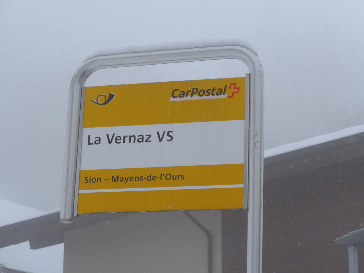 (188'414) - PostAuto-Haltestelle - La Vernaz VS - am 11. Februar 2018