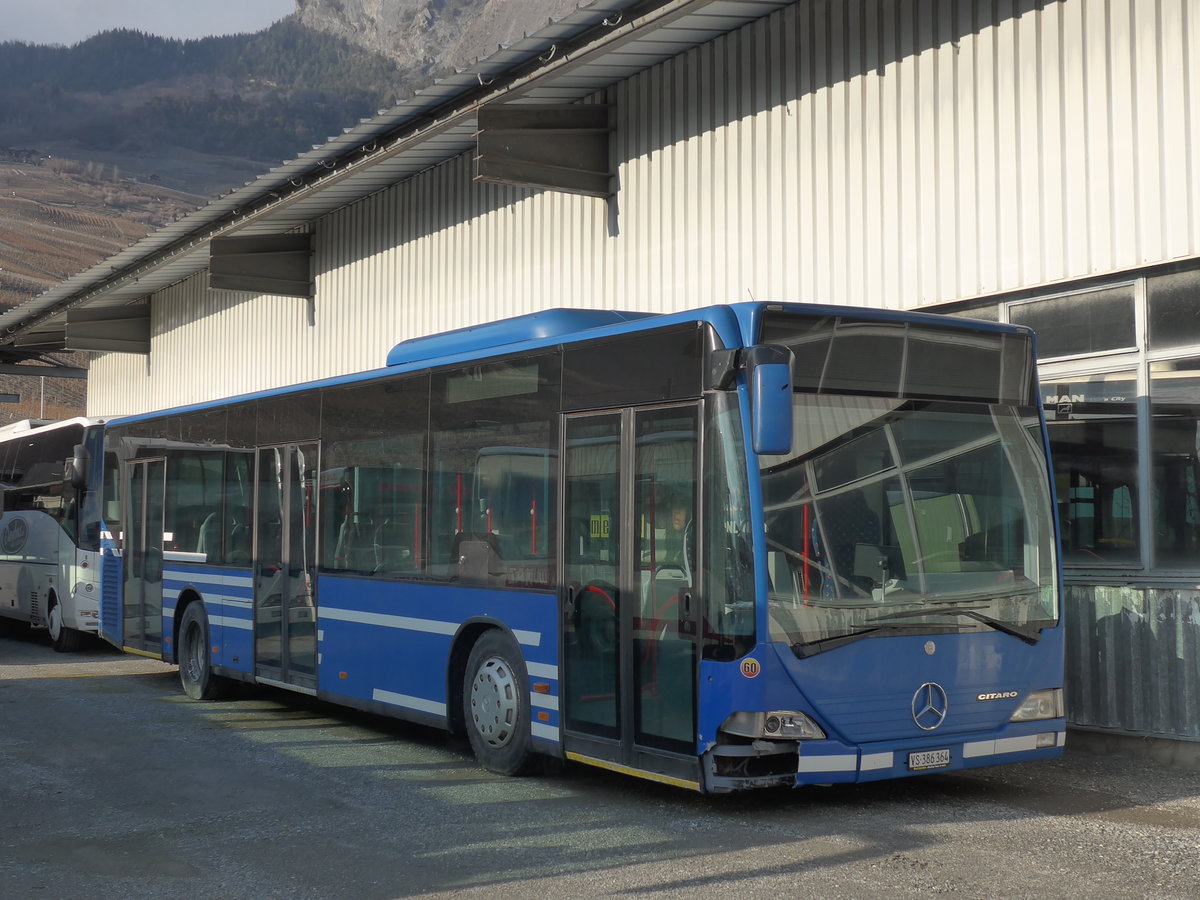 (188'923) - Buchard, Leytron - Nr. 60/VS 386'364 - Mercedes (ex AFA Adelboden Nr. 91; ex AFA Adelboden Nr. 2) am 18. Februar 2018 in Leytron, Garage (Unfall) 