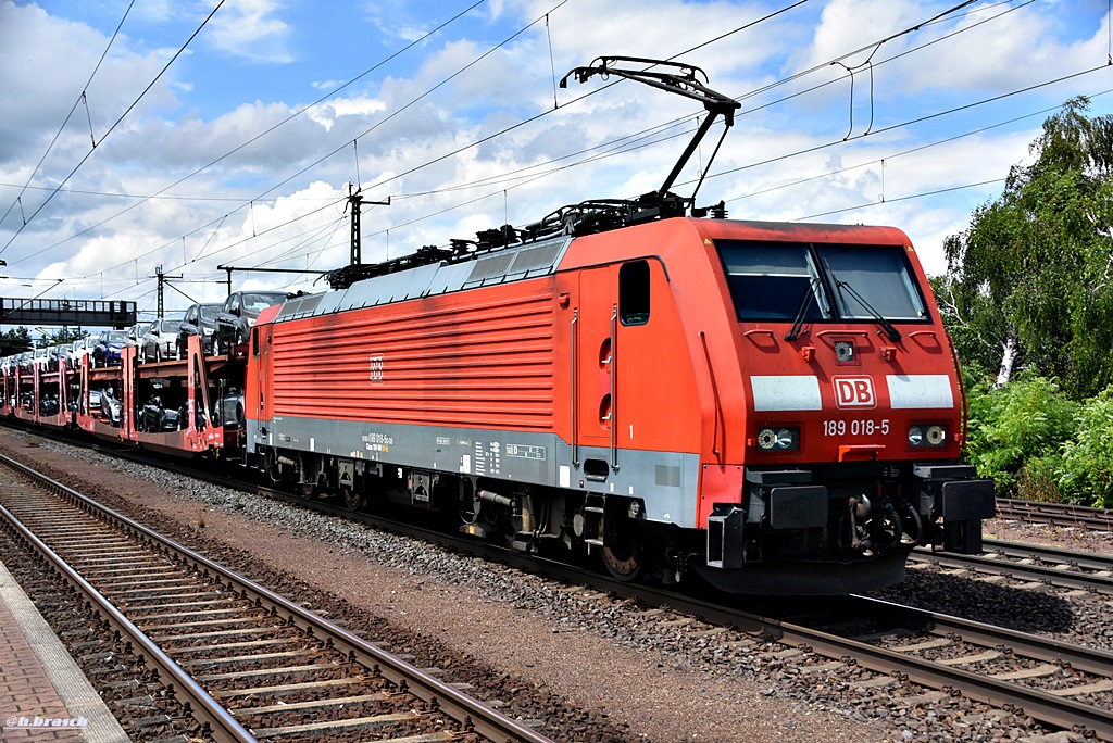 189 018-5 ist mit einen autozug durch niederndodeleben gefahren,22.06.16