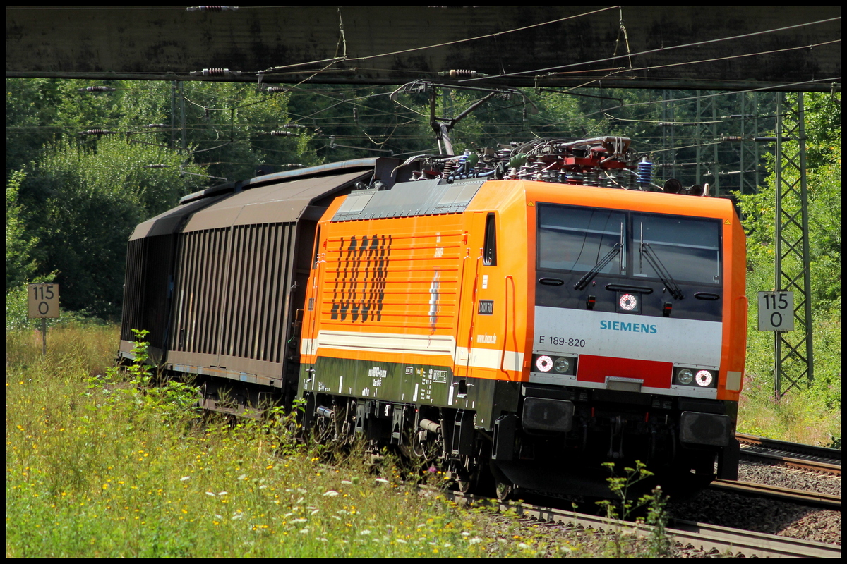 189 820 von Locon mit Gterzug am 11.08.13 in Gtzenhof