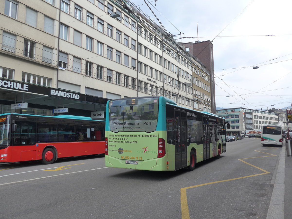 (189'627) - VB Biel - Nr. 195/BE 821'195 - Mercedes am 26. Mrz 2018 beim Bahnhof Biel