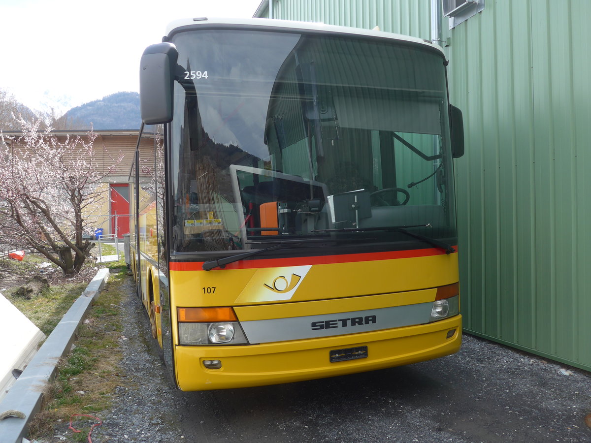 (189'736) - Buchard, Leytron - Nr. 107 - Setra am 30. Mrz 2018 in Leytron, Garage