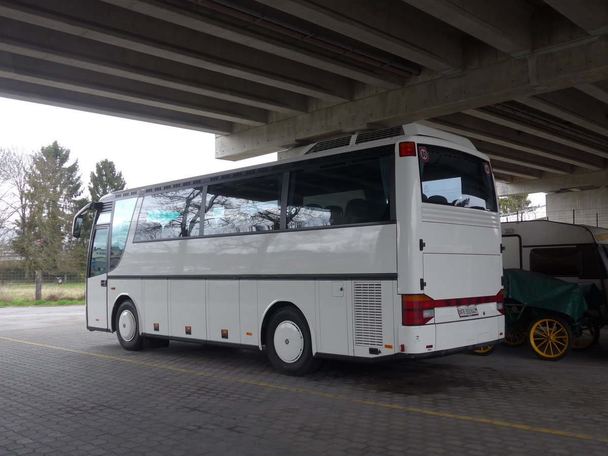 (189'829) - Edelline, Murten - FR 300'640 - Setra am 1. April 2018 in Kerzers, Murtenstrasse