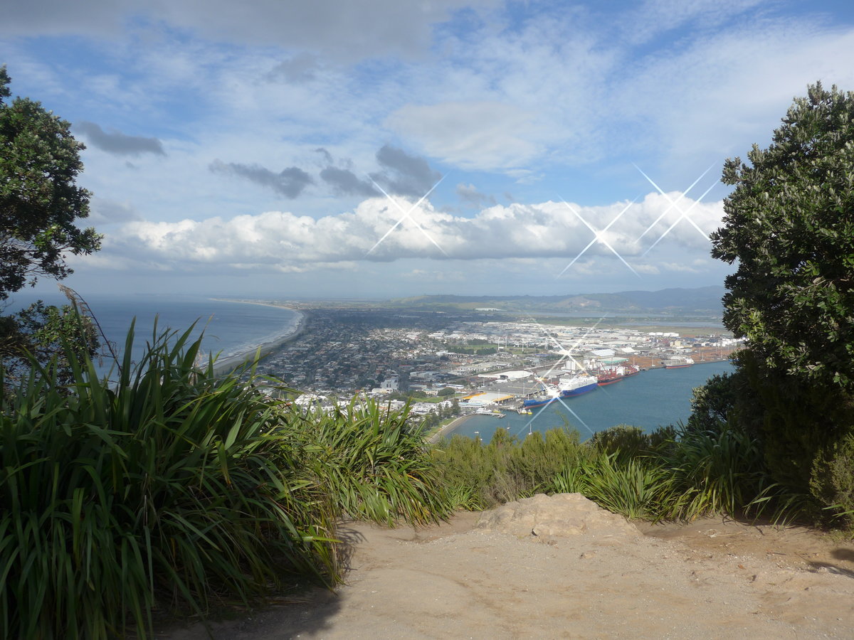 (190'715) - Ausblick vom Mount Maunganui am 21. April 2018 bei Mauao