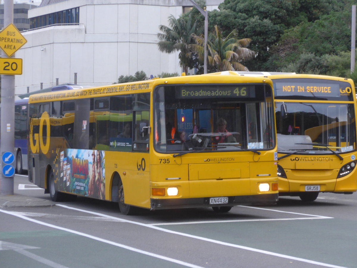 (191'812) - GO Wellington - Nr. 735/XN4432 - MAN/Designline (ex Stagecoach, Auckland Nr. 735) am 27. April 2018 beim Bahnhof Wellington