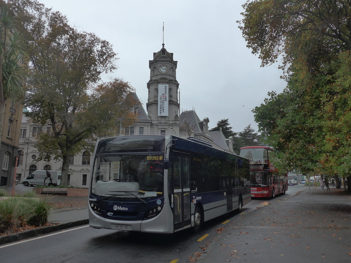 (192'115) - AT Metro, Auckland - Nr. NB4292/HCS519 - Alexander Dennis/KiwiBus am 30. April 2018 in Auckland