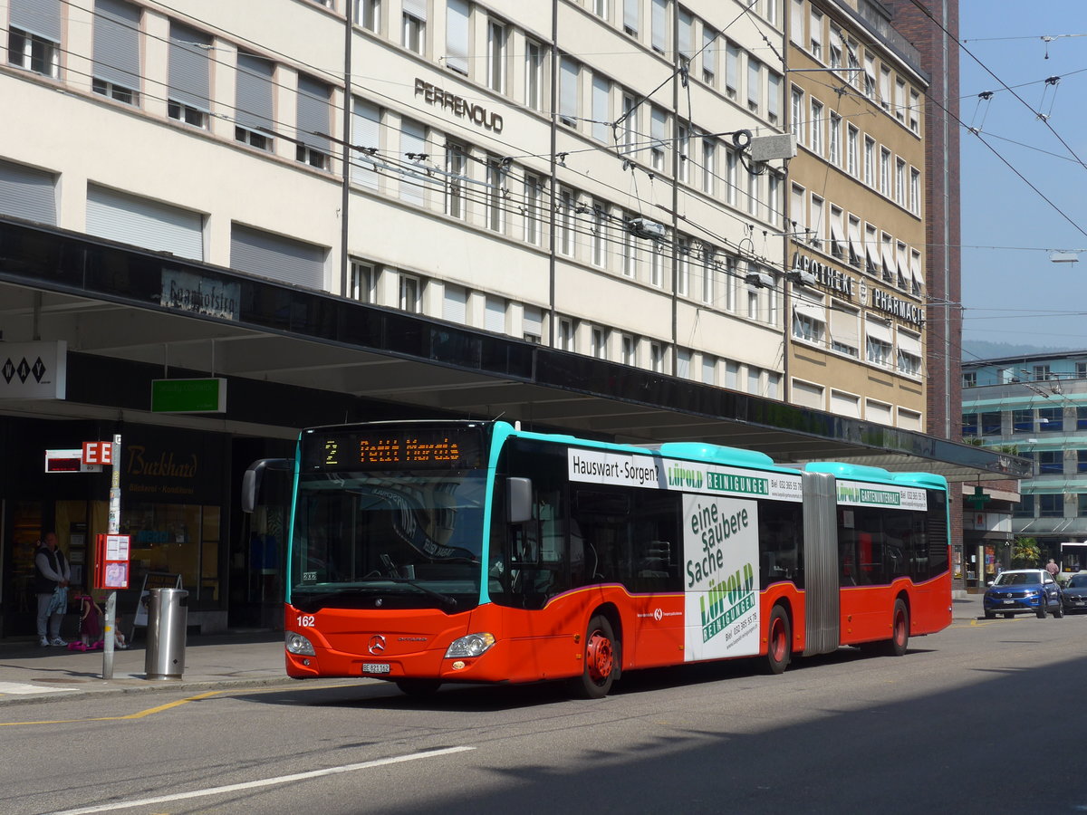 (192'812) - VB Biel - Nr. 162/BE 821'162 - Mercedes am 6. Mai 2018 beim Bahnhof Biel