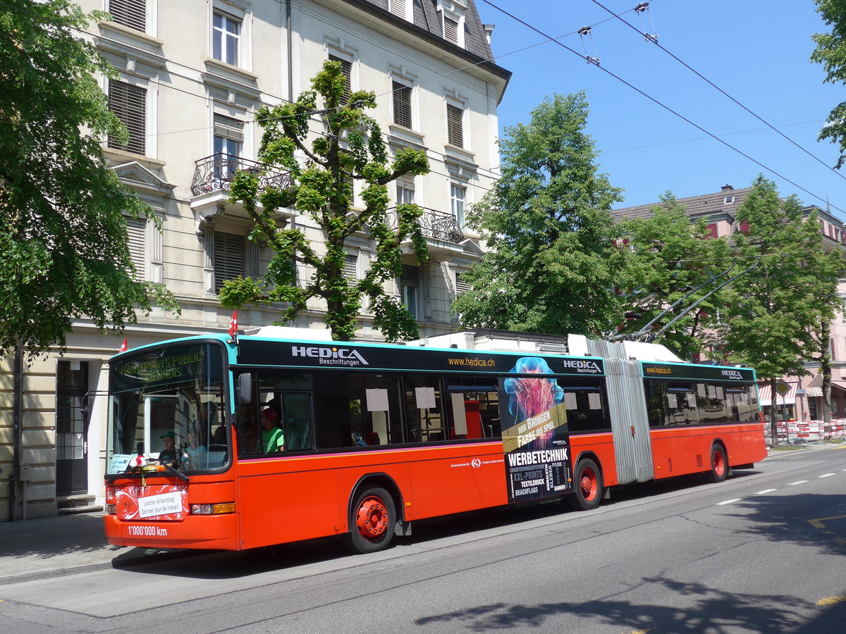 (192'867) - VB Biel - Nr. 84 - NAW/Hess Gelenktrolleybus am 6. Mai 2018 in Biel, Gurzelen