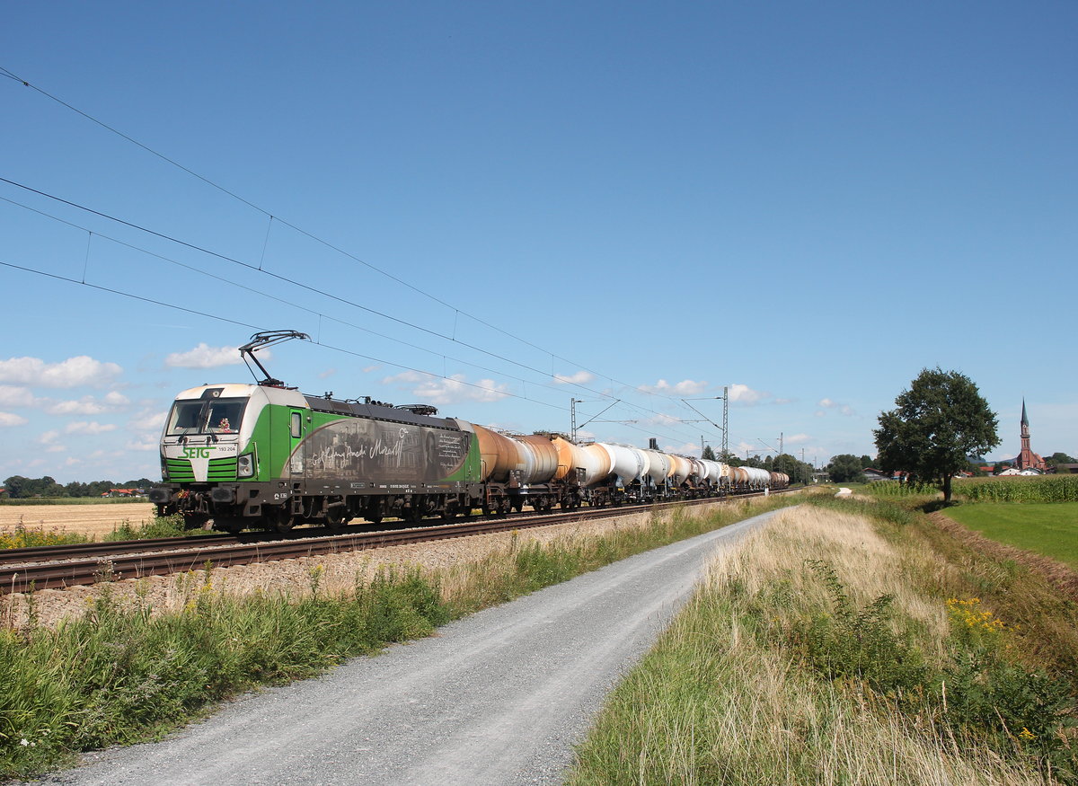 193 204  Wolfgang Amadeus Mozart  von  SETG  am 14. August 2016 aus Salzburg kommend bei bersee am Chiemsee.