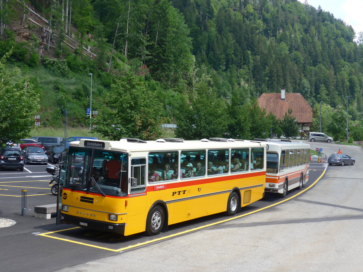 (193'725) - Kolb, Grasswil - Nr. 3/BE 93'915 - Saurer/R&J (ex Schmocker, Stechelberg Nr. 3; ex Nr. 1; ex Gertsch, Stechelberg Nr. 1) am 3. Juni 2018 in Trubschachen, Kambly