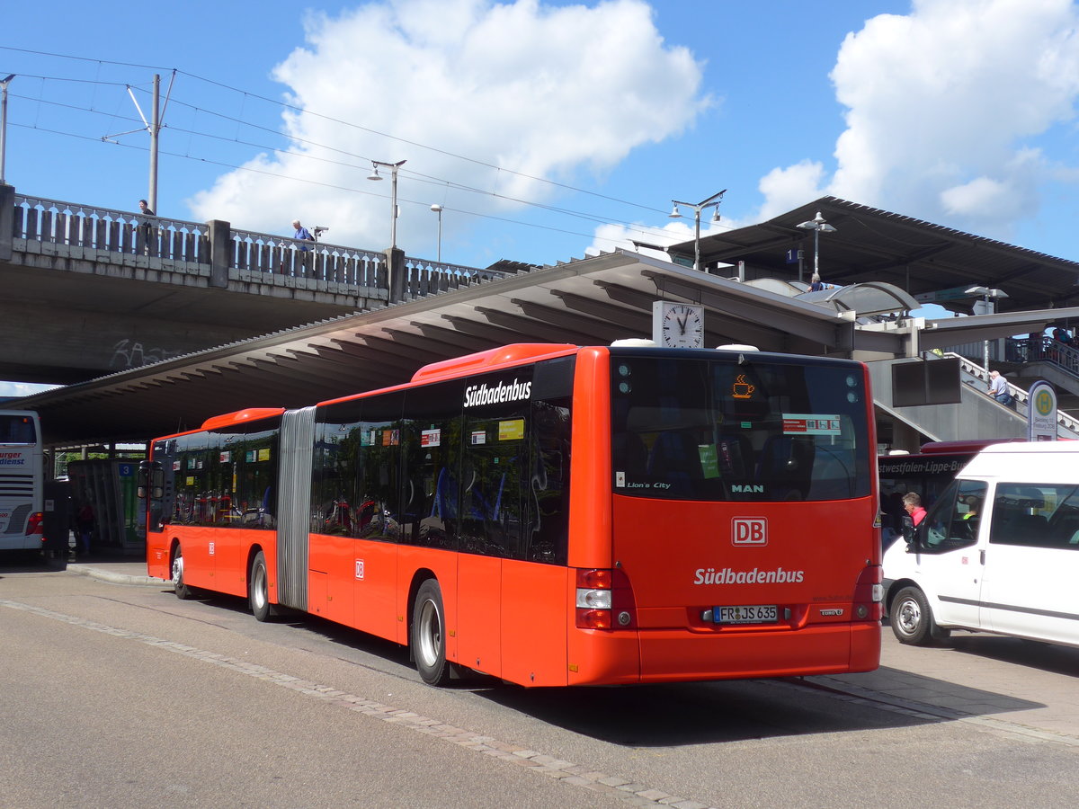 (194'196) - SBG Freiburg - FR-JS 635 - MAN am 18. Juni 2018 beim Bahnhof Freiburg