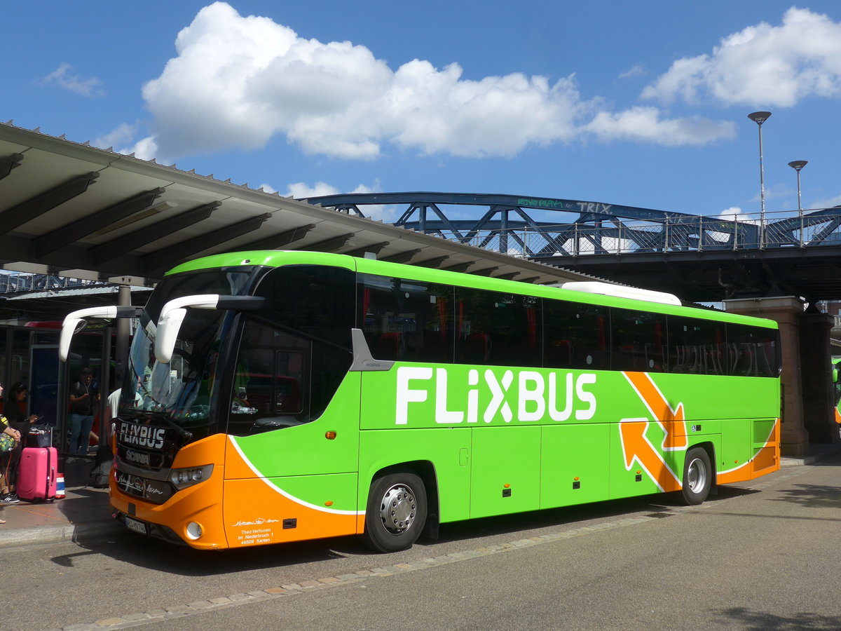 (194'211) - Verhuven, Xanten - WES-MV 740 - Scania am 18. Juni 2018 beim Bahnhof Freiburg