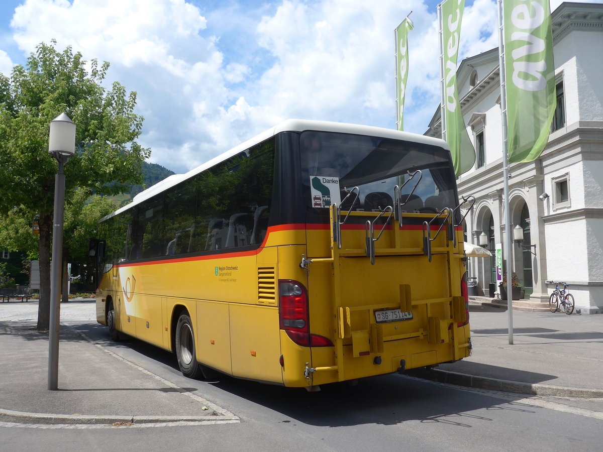 (194'862) - Gessinger, Bad Ragaz - SG 75'114 - Setra (ex Riederer, St. Margrethenberg) am 15. Juli 2018 beim Bahnhof Bad Ragaz