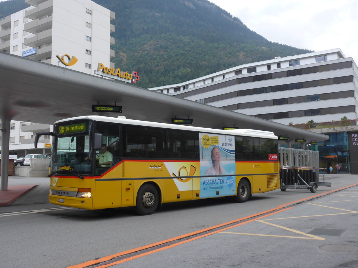 (194'907) - Autotour, Visp - VS 63'800 - Setra am 21. Juli 2018 beim Bahnhof Visp