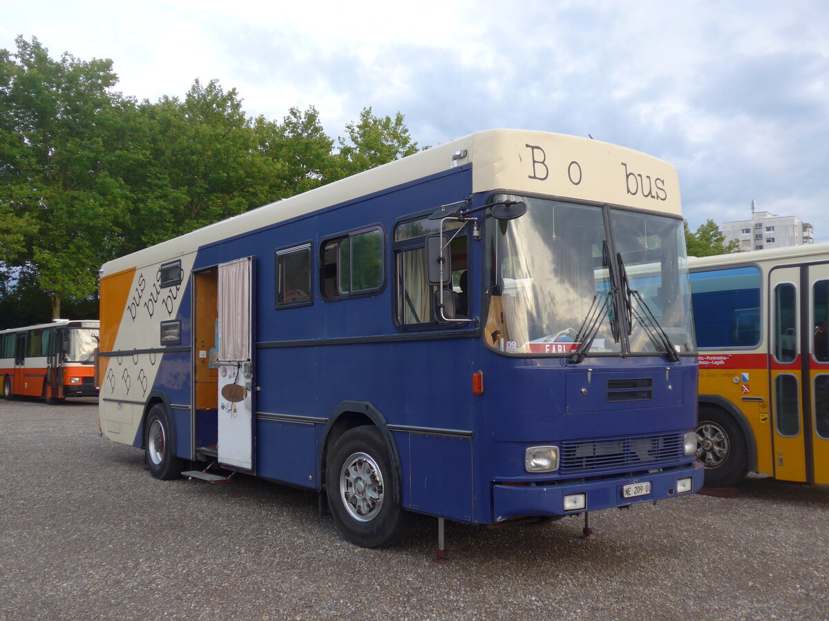 (195'888) - Treuthardt, Boudry - NE 209 U - NAW (ex Bibliobus, Saint-Blaise) am 17. August 2018 in Wettingen, Zirkuswiese