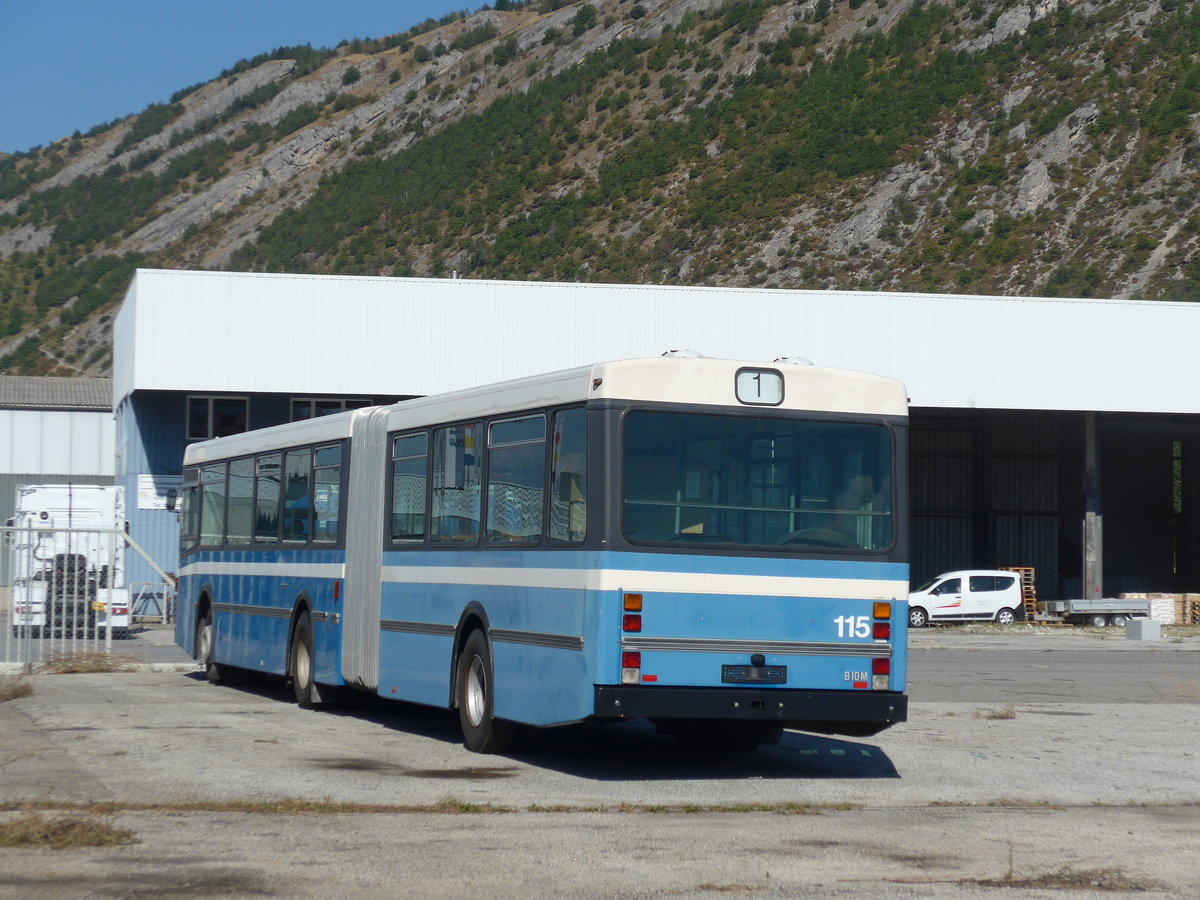 (195'998) - Ruffiner, Turtmann - Nr. 115 - Volvo/R&J (ex VBL Luzern Nr. 115) am 19. August 2018 in Turtmann, Garage