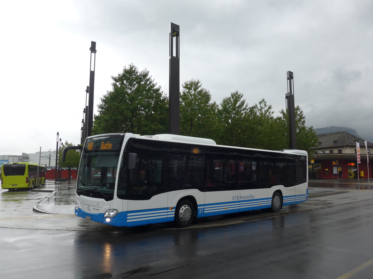 (196'261) - RTB Altsttten - Nr. 37/SG 305'529 - Mercedes am 1. September 2018 beim Bahnhof Sargans