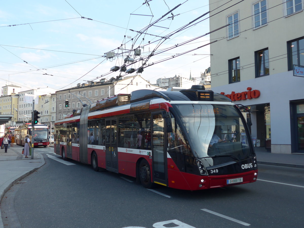 (197'345) - OBUS Salzburg - Nr. 349/S 868 TB - Solaris Gelenktrolleybus am 13. September 2018 in Salzburg, Hanuschplatz