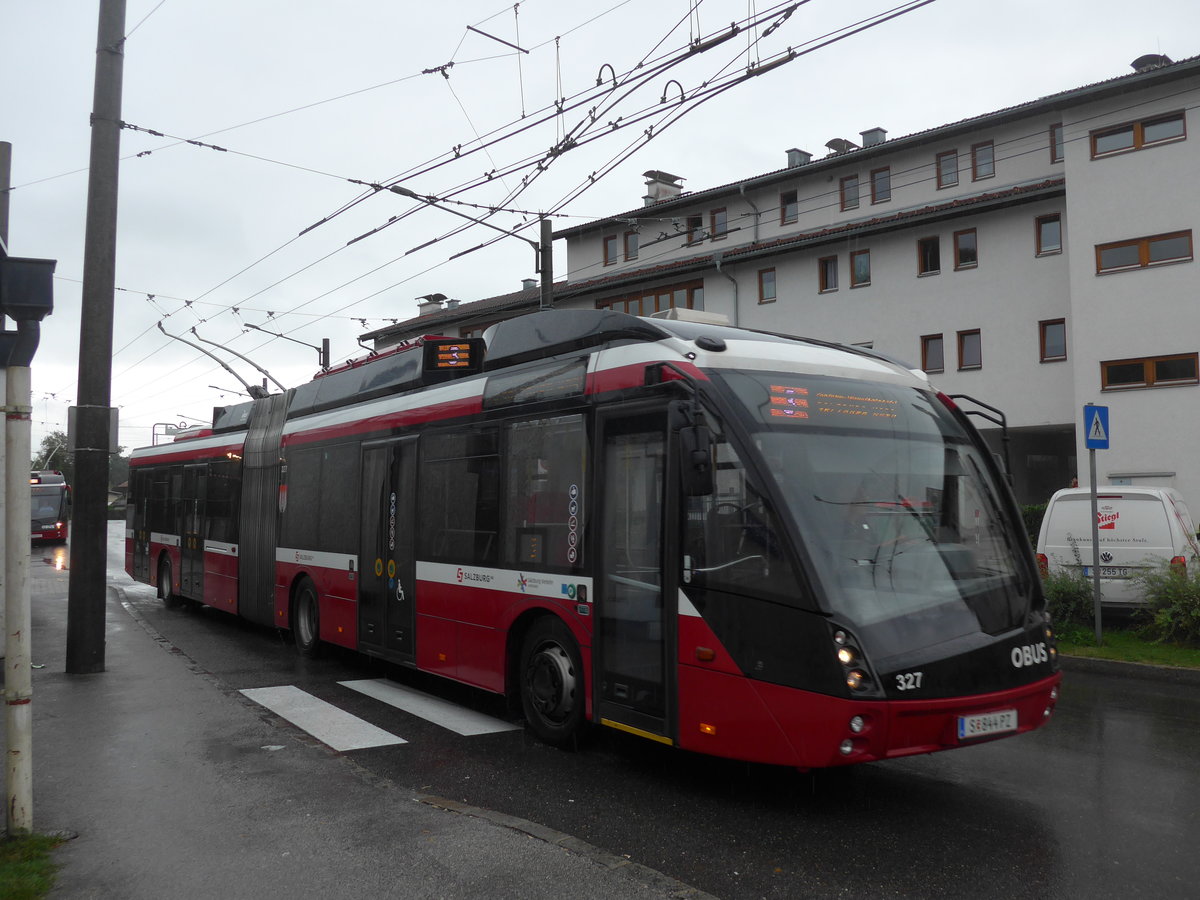 (197'413) - OBUS Salzburg - Nr. 347/S 844 PZ - Solaris Gelenktrolleybus am 14. September 2018 beim Bahnhof Salzburg Sd