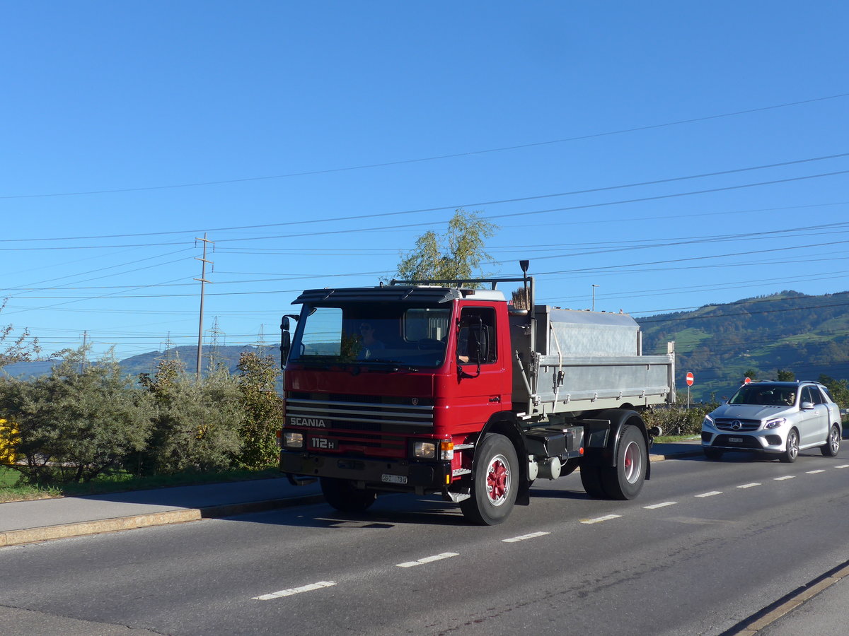 (198'172) - Scania - SG 27'673 U - am 13. Oktober 2018 in Bilten, Sch�niserstrasse
