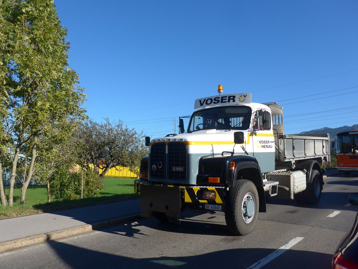 (198'193) - Voser, Henau - SG 61'861 - Saurer am 13. Oktober 2018 in Bilten, Sch�niserstrasse