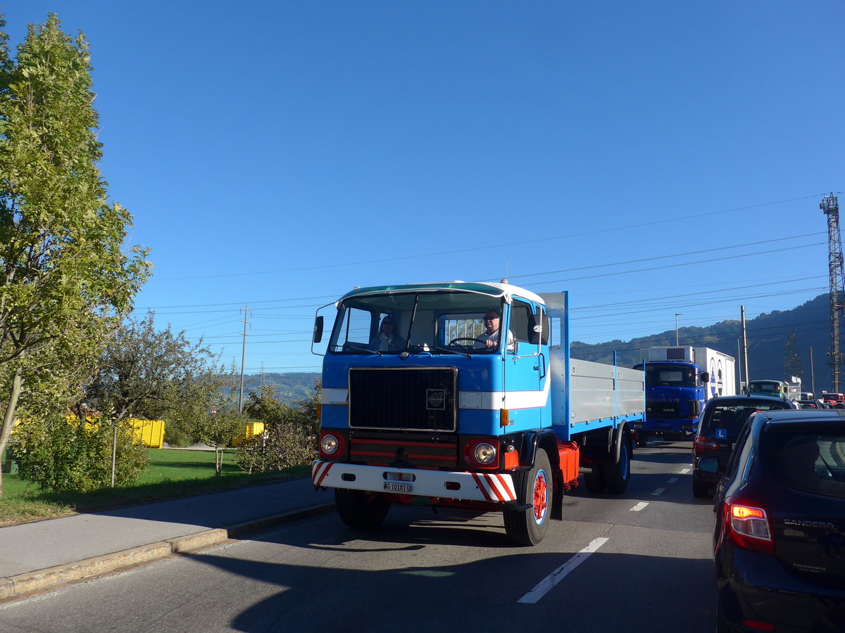 (198'202) - Volvo - AG 10'181 U - am 13. Oktober 2018 in Bilten, Sch�niserstrasse
