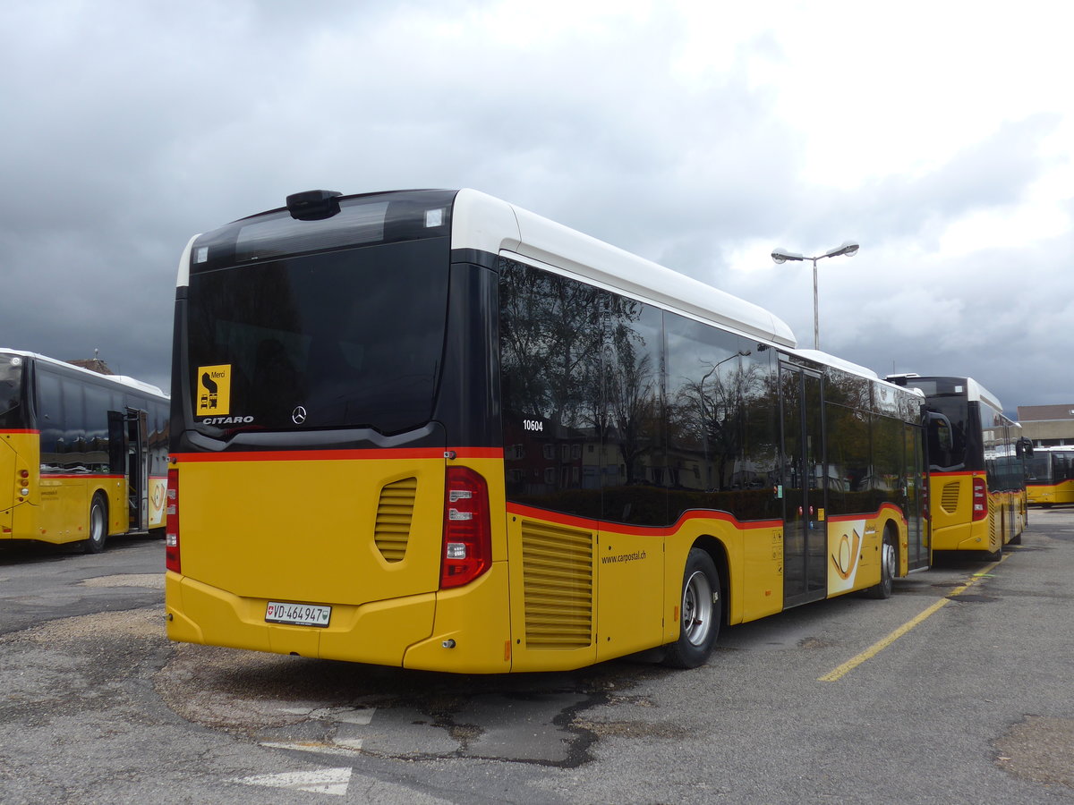 (199'010) - CarPostal Ouest - VD 464'947 - Mercedes am 28. Oktober 2018 in Yverdon, Garage