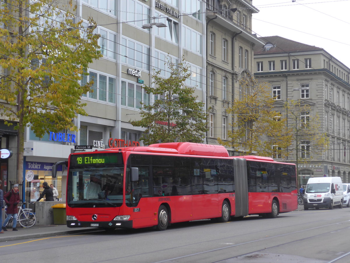 (199'106) - Brnmobil, Bern - Nr. 857/BE 671'857 - Mercedes am 29. Oktober 2018 beim Bahnhof Bern