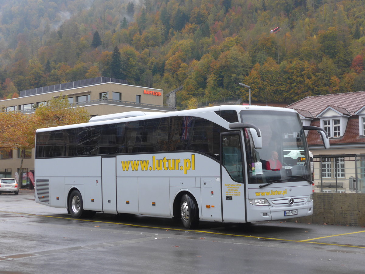 (199'157) - Aus Polen: Lutur, Lublin - WOT 50'247 - Mercedes am 29. Oktober 2018 beim Bahnhof Interlaken Ost