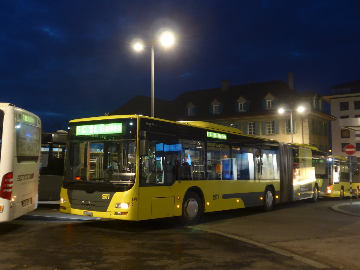 (199'623) - STI Thun - Nr. 141/BE 801'141 - MAN am 1. Dezember 2018 beim Bahnhof Thun