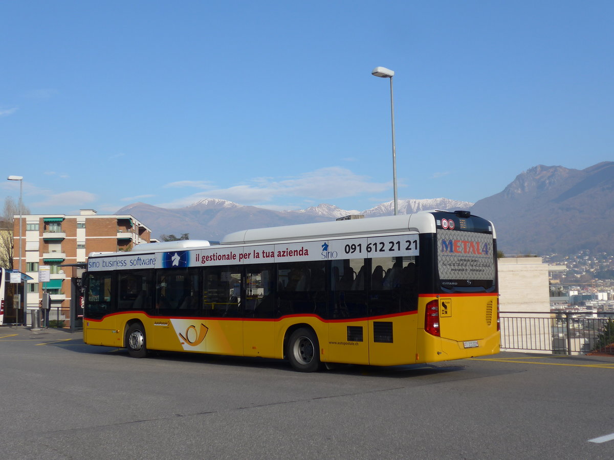 (199'748) - AutoPostale Ticino - Nr. 542/TI 215'322 - Mercedes am 7. Dezember 2018 beim Bahnhof Lugano