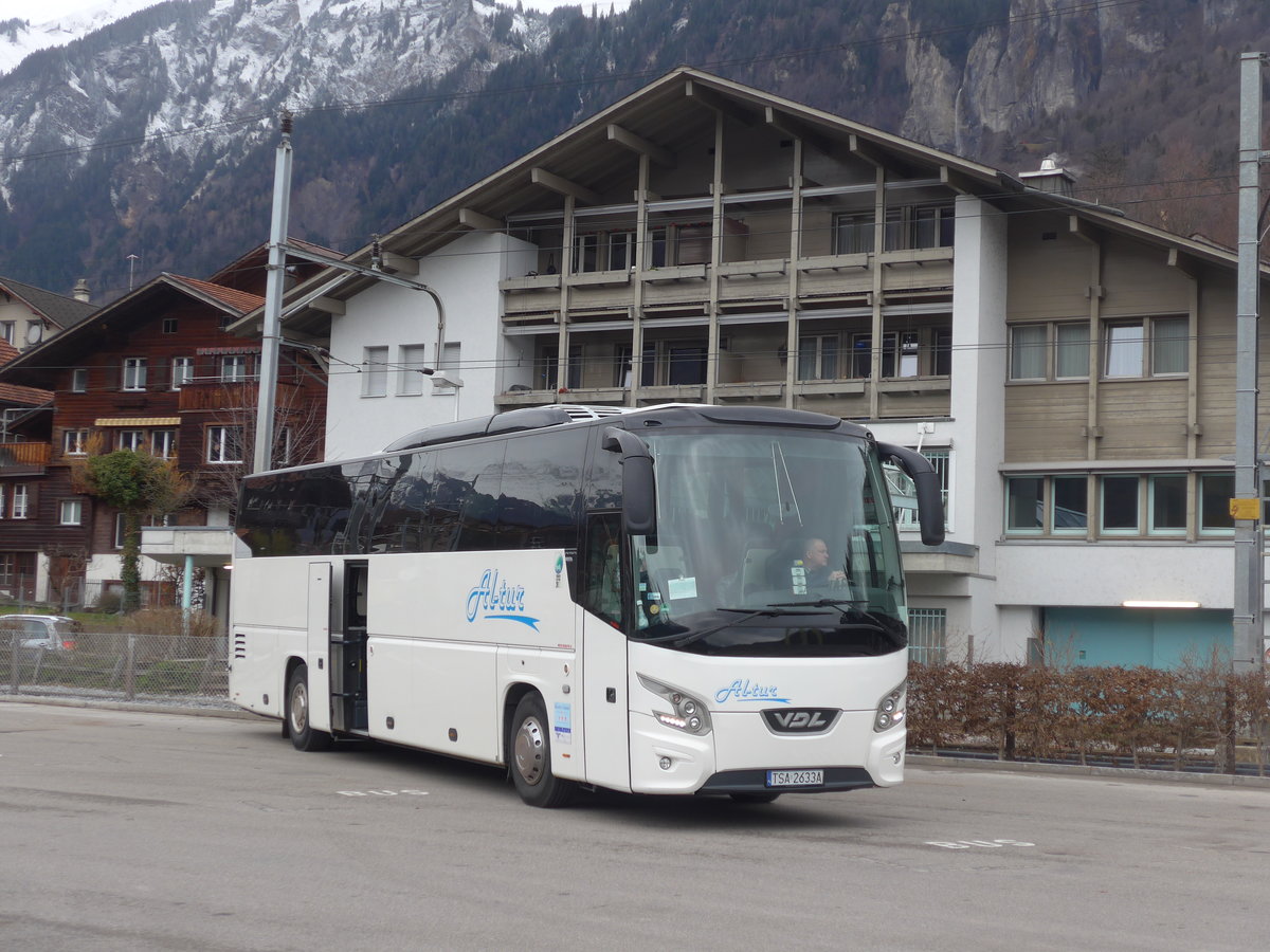 (199'860) - Aus Polen: Al-tur, Sandomierz - TSA 2633A - VDL am 8. Dezember 2018 beim Bahnhof Brienz