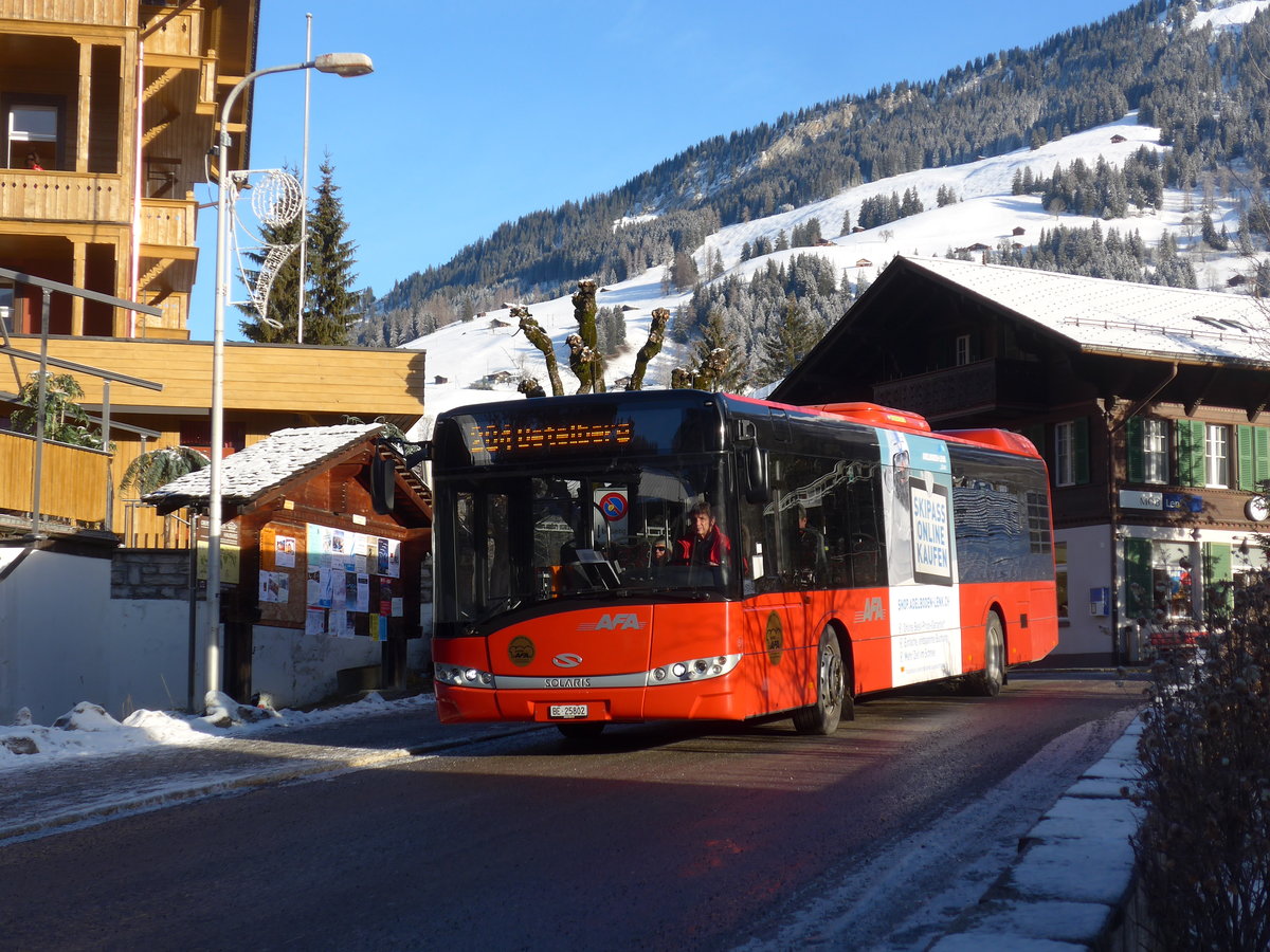 (200'200) - AFA Adelboden - Nr. 51/BE 25'802 - Solaris am 25. Dezember 2018 beim Bahnhof Lenk