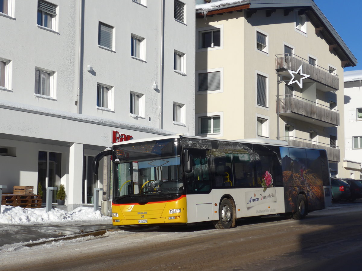 (200'275) - Bossi&Hemmi, Tiefencastel - GR 102'381 - MAN am 26. Dezember 2018 in Lenzerheide, Tankstelle