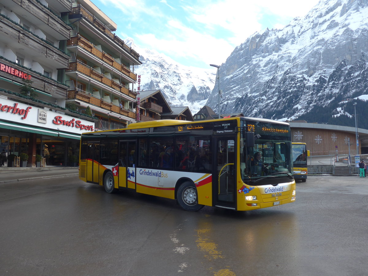 (200'497) - AVG Grindelwald - Nr. 14/BE 202'568 - MAN/Gppel am 1. Januar 2019 beim Bahnhof Grindelwald