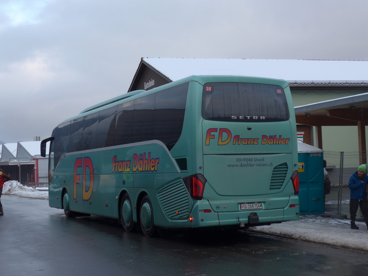 (200'999) - Dhler, Uzwil - Nr. 66/SG 268'754 - Setra am 12. Januar 2019 beim Bahnhof Frutigen