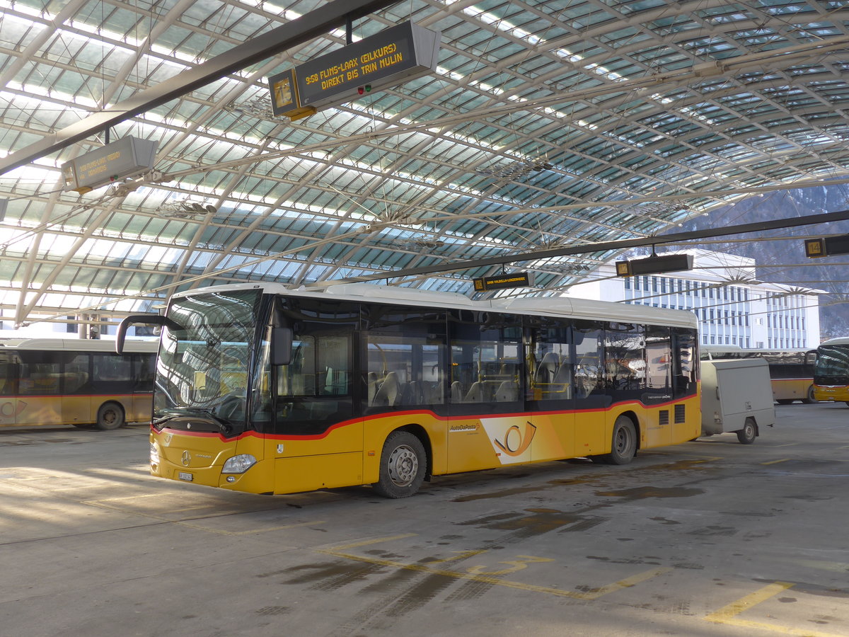 (201'229) - PostAuto Graubnden - GR 102'343 - Mercedes am 19. Januar 2019 in Chur, Postautostation