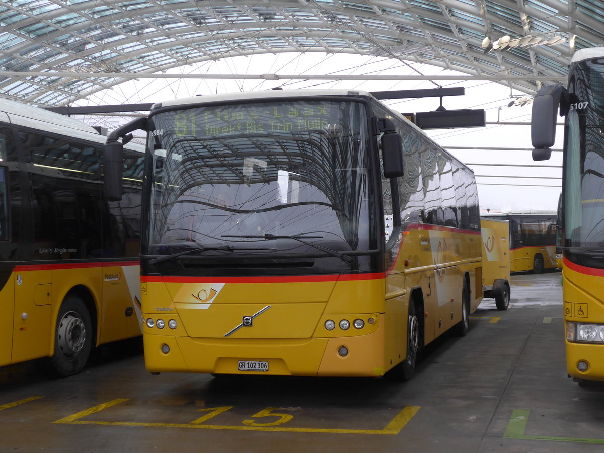 (201'374) - PostAuto Graubnden - GR 102'306 - Volvo am 2. Februar 2019 in Chur, Postautostation