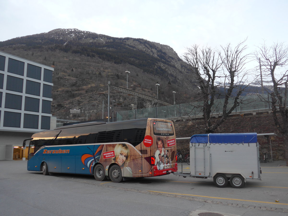 (201'925) - Zerzuben, Visp-Eyholz - Nr. 11/VS 55'832 - Setra am 3. Mrz 2019 beim Bahnhof Brig