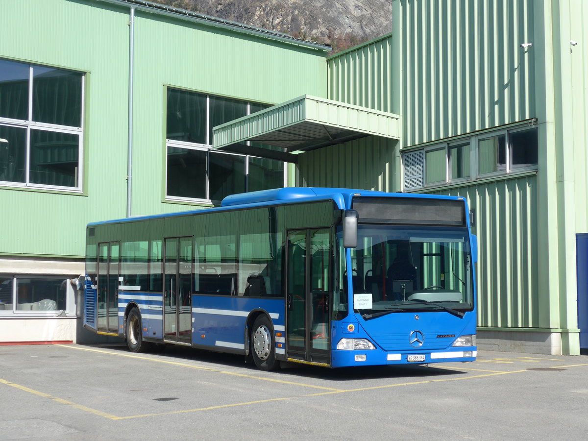 (202'385) - Buchard, Leytron - Nr. 60/VS 386'364 - Mercedes (ex AFA Adelboden Nr. 91; ex AFA Adelboden Nr. 2) am 16. Mrz 2019 in Leytron, Garage