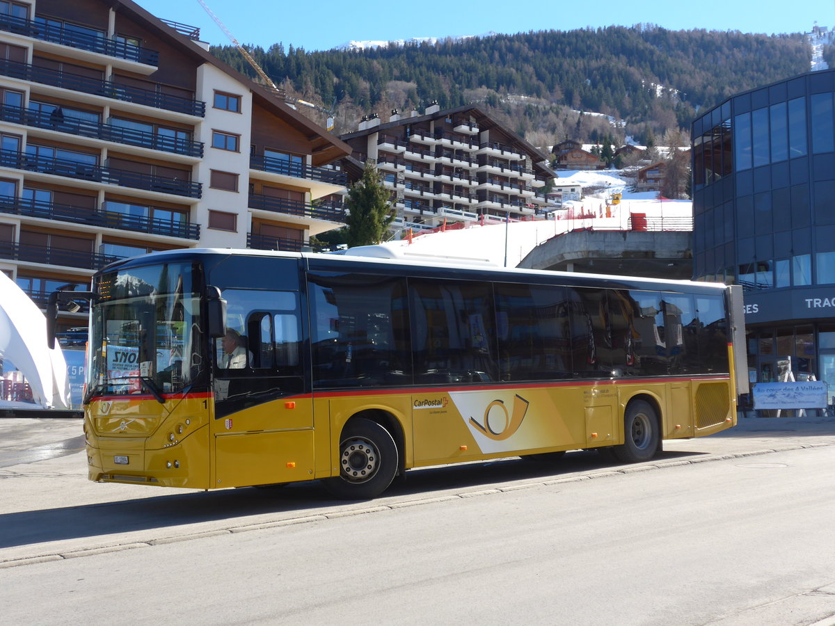 (202'427) - Lathion, Sion - Nr. 1/VS 12'894 - Volvo am 16. Mrz 2019 in Haute-Nendaz, Tlcabine