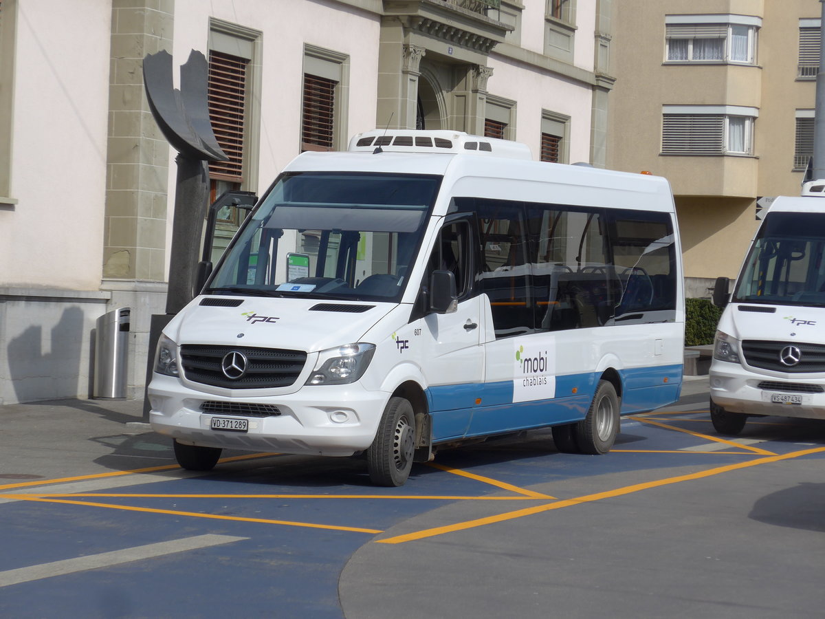 (202'447) - TPC Aigle - Nr. 607/VD 371'289 - Mercedes (ex Limmat Bus, Dietikon Nr. 28) am 17. Mrz 2019 beim Bahnhof Aigle