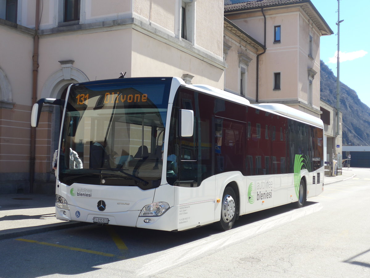 (202'572) - ABl Biasca - Nr. 11/TI 231'011 - Mercedes am 19. Mrz 2019 beim Bahnhof Biasca